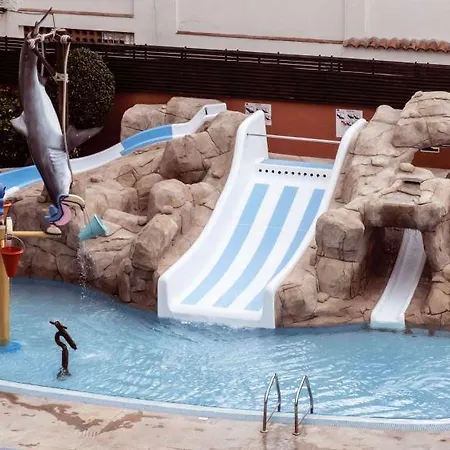 Hotel Rosamar & 4*s